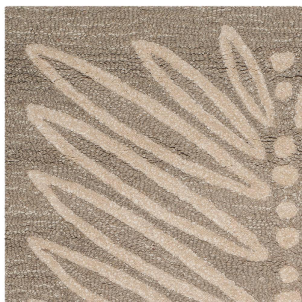 Martha Stewart Chevron Leaves - MSR3612 - Indoor Hand Tufted Accent Rugs - Chamois Beige - 2'6"x4'3"