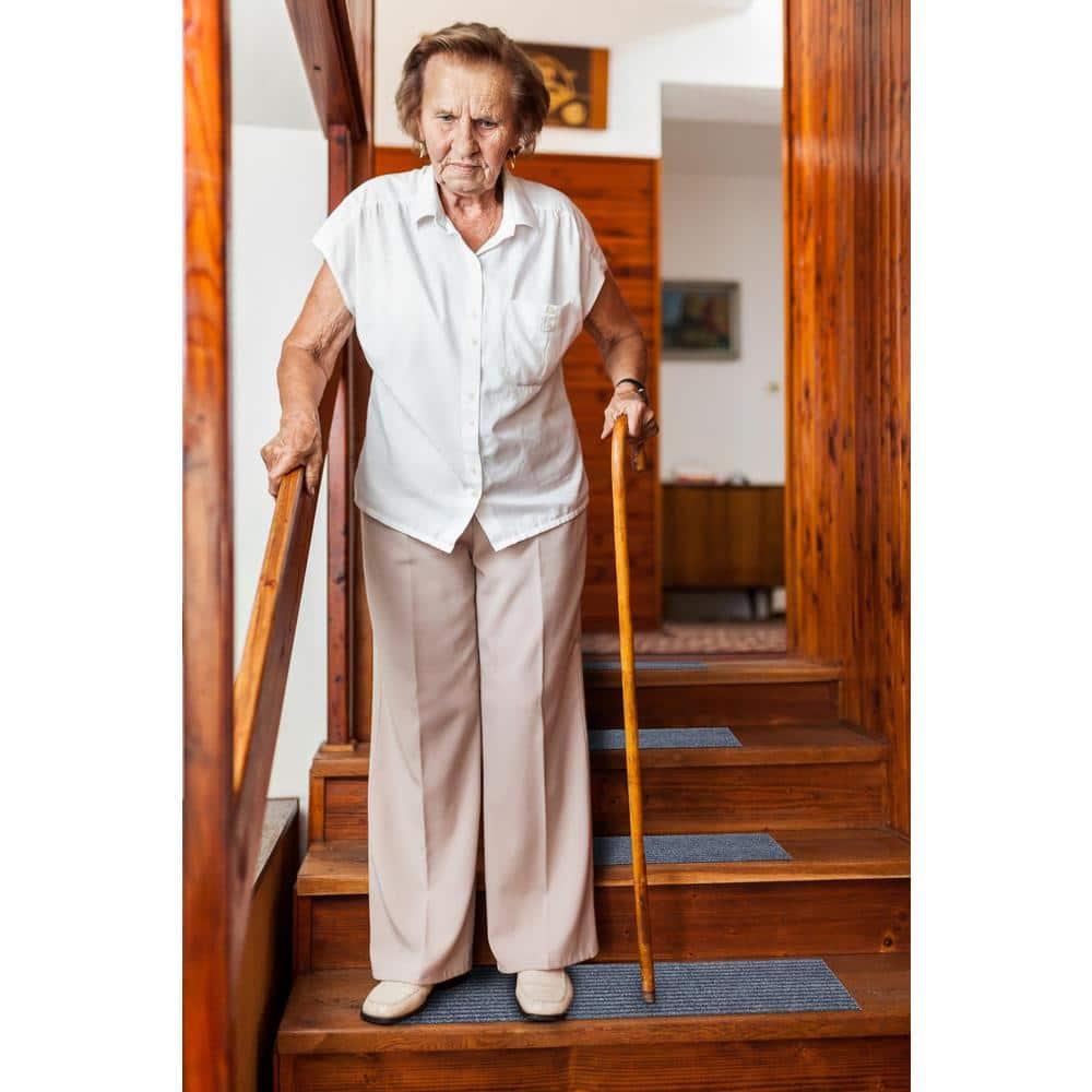 Ottomanson Non-Slip Rubberback Ribbed Design Indoor/Outdoor Stair Treads (Set of 7)