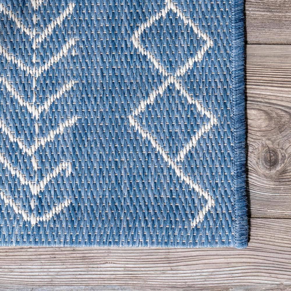 Nuloom Serna Diamond 6x9 Indoor/Outdoor Area Rug for Living Room Patio Deck Front Porch Kitchen, Blue/Ivory