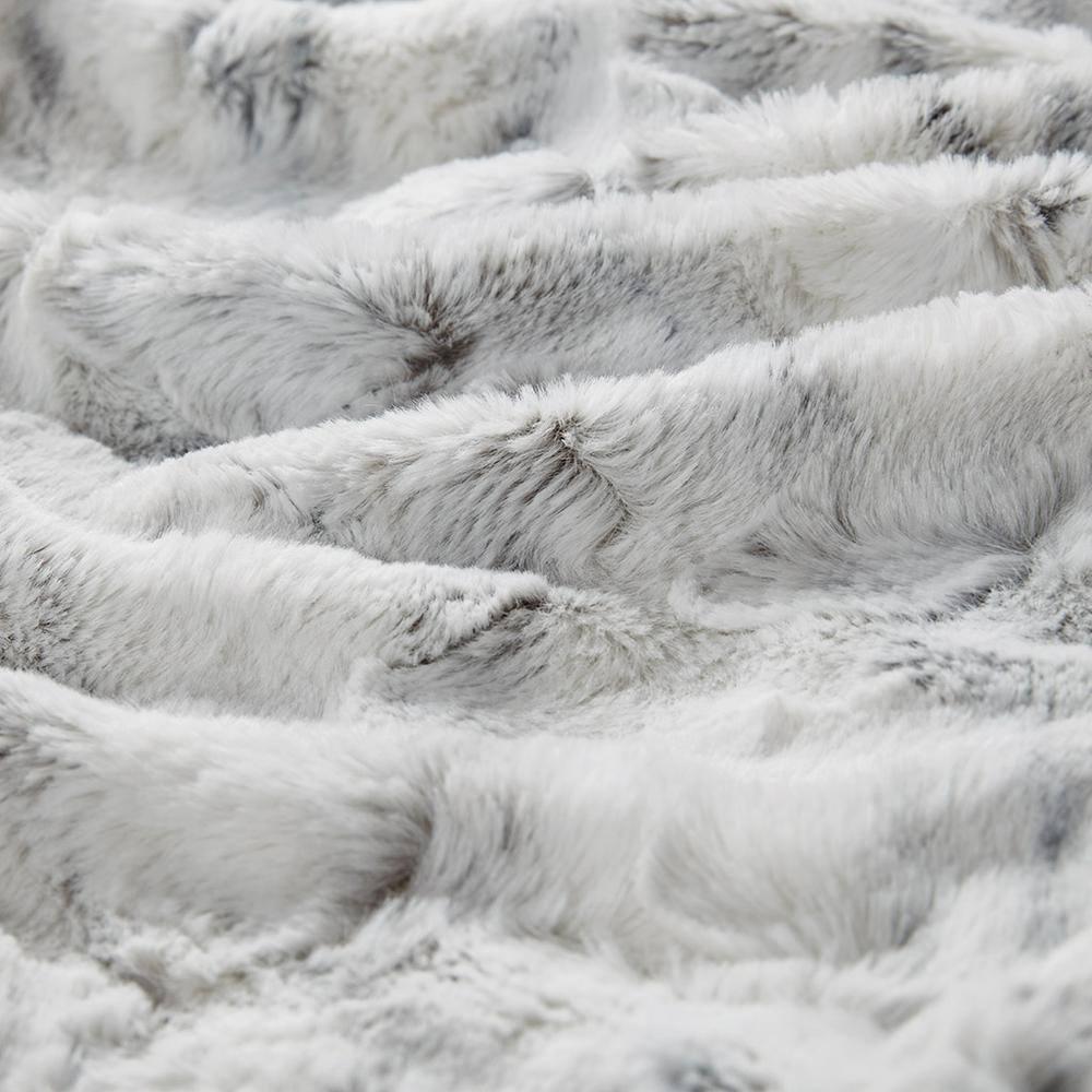 Madison Park Sachi Oversized Throw