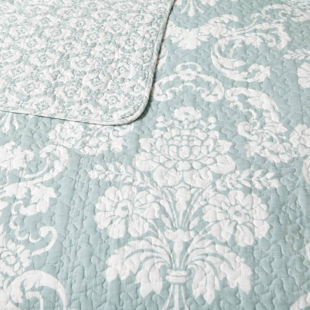 Laura Ashley Celina Patchwork Laura Ashley Reversible Cotton Quilt Set