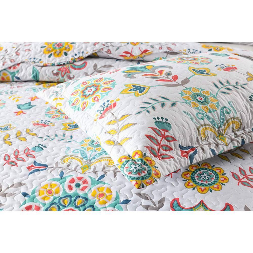 Bohemian Floral Quilt Set