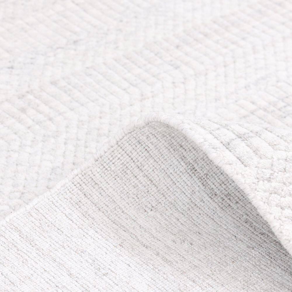 Handmade Ivory Wool and Viscose 9' x 12' Area Rug