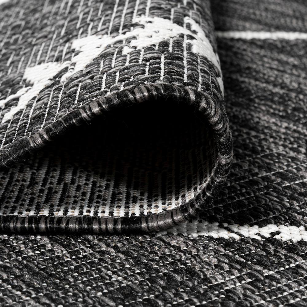 2'x10' Derya  Diamond Trellis Indoor/Outdoor Runner Rug, Black/Ivory - JONATHAN Y