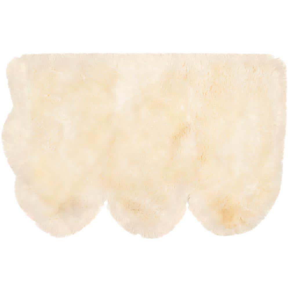 Sheep Skin SHS211 Hand Woven Accent Rug - Natural/White - 2'x4' - Safavieh.