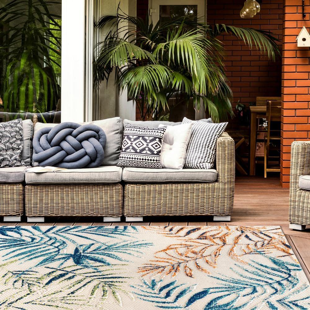 World Rug Gallery Bahama Palm Frond Floral Indoor/Outdoor Area Rug - Multi 5' x 7'