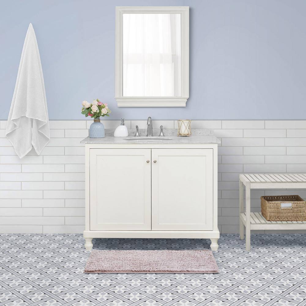 Laura Ashley Laura Ashley Butter Chenille Bath Rug