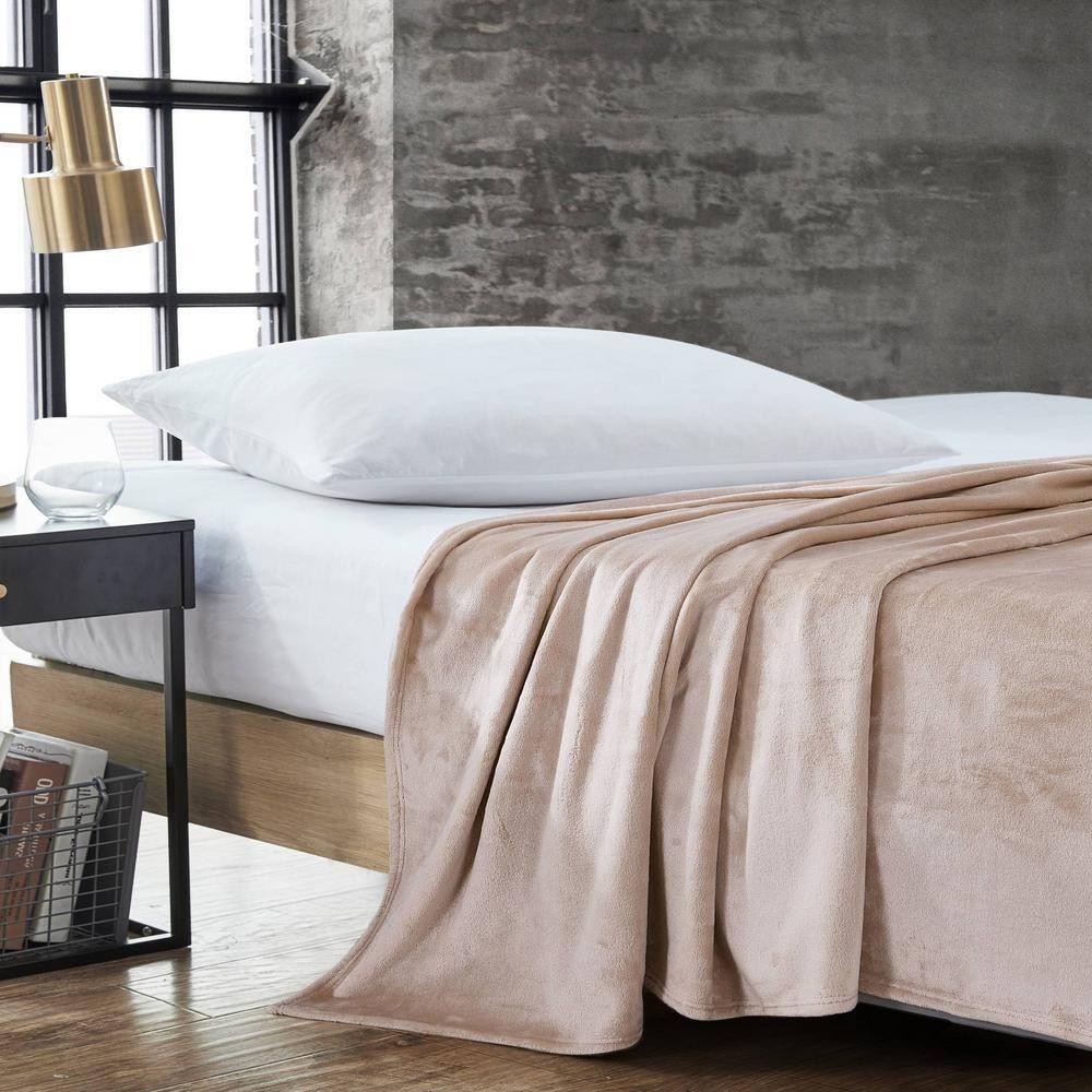 Kenneth Cole Reaction Ultra Soft Fleece Blanket