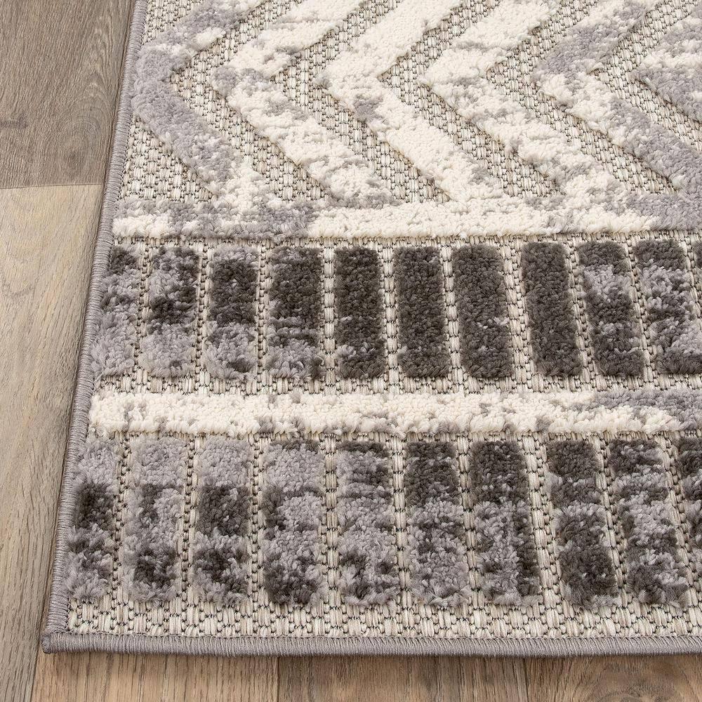 Gray 7 ft. 10 in. x 10 ft. Distressed Geometric Indoor/Outdoor Area Rug