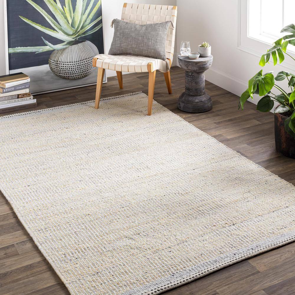 Lessie Rug