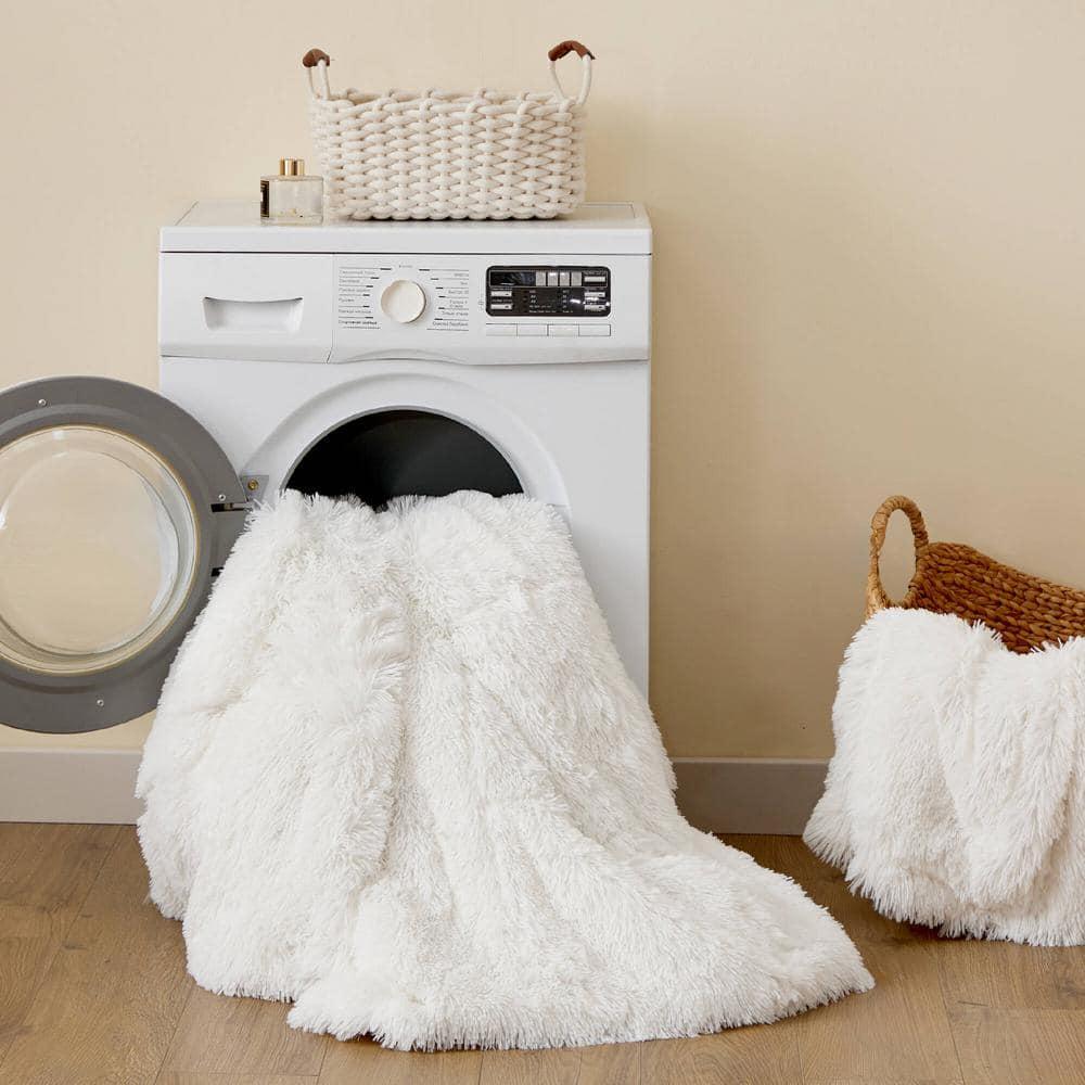 Intelligent Design Malea Shaggy Faux Fur Comforter Mini Set