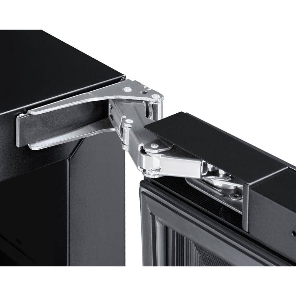 Summit Appliance Summit Appliance Single Zone 14.75'' 23 Bottle Wine Refrigerator with Reversible Door