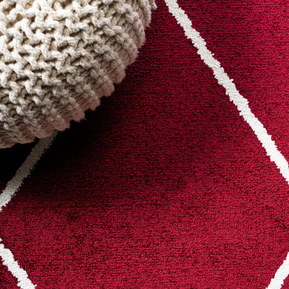 2'x10' Cole Minimalist Diamond Trellis Runner Rug, Red/White - JONATHAN Y