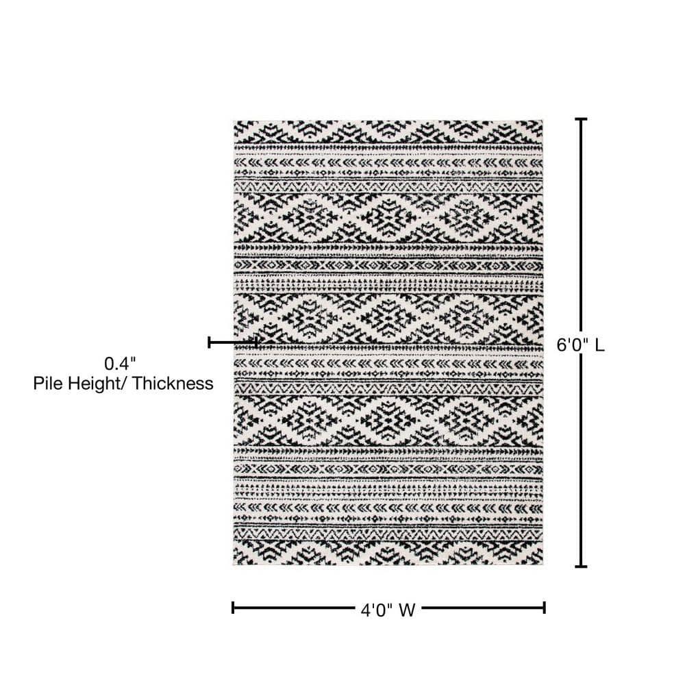 Tulum TUL272 Power Loomed Area Rug - Ivory/Black - 4'x6' - Safavieh.