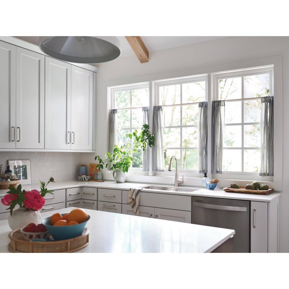 Haelyn Touchless Single-Handle Pull-Down Sprayer Kitchen Faucet with MotionSense Wave in Spot Resist Stainless