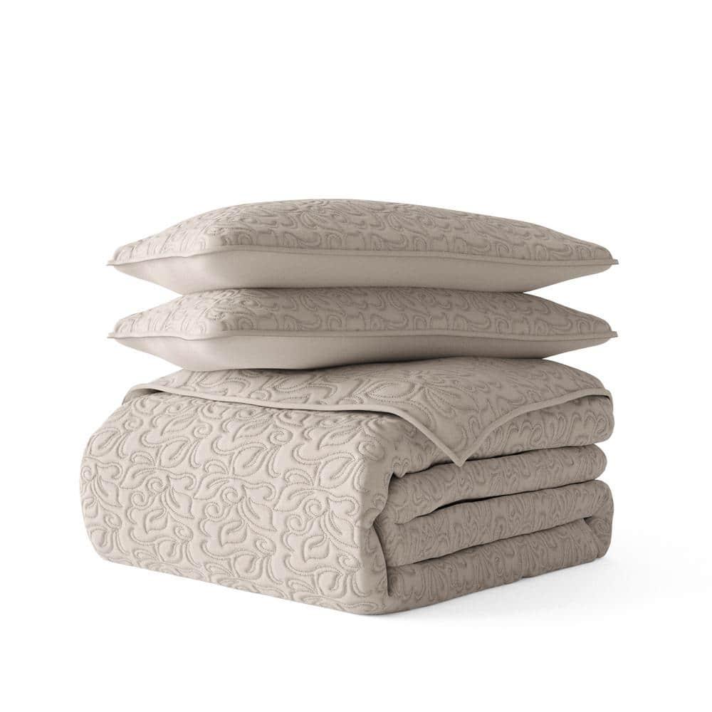 Becky Cameron Becky Cameron Elegant Floral Stitching Quilt Set