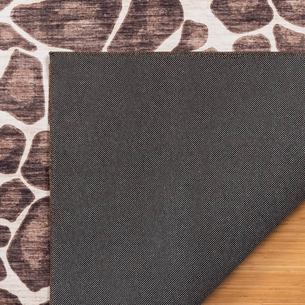Gertmenian Crystal Print Gavin Giraffe Brown Ivory Modern Animal Print Flat Pile Indoor Area Rug