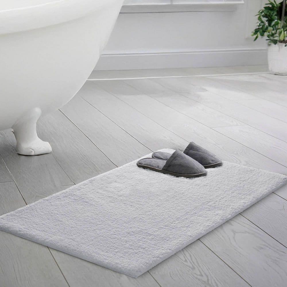Madison Park Signature Marshmallow Quick Dry Bath Rug with Non-Slip Backing