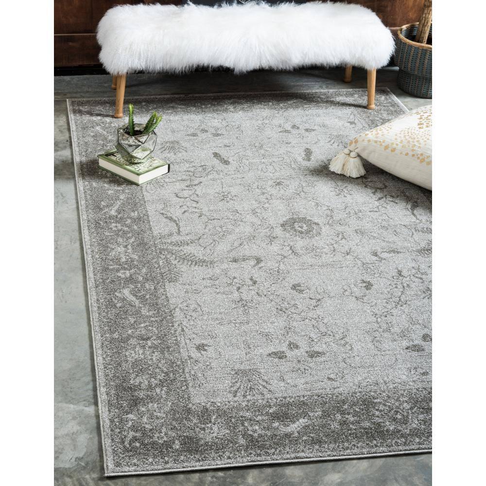 La Jolla Floral Light Gray 2' 2 x 3' 0 Area Rug