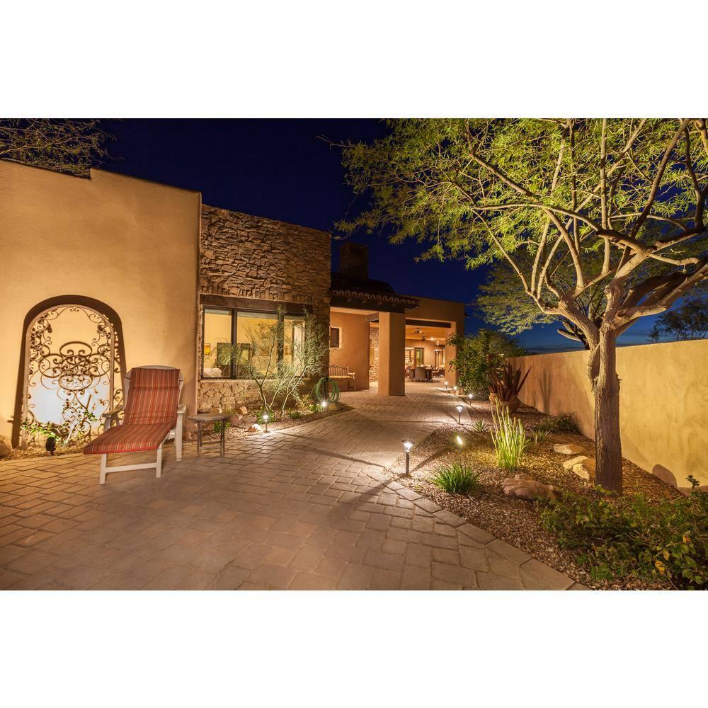 7.5 Watt Dimmable Flood MR16 Bi-Pin (GU5.3) LED Bulb