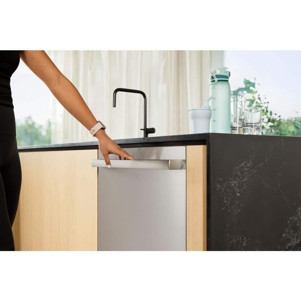 500 Series 24" Stainess Steel Top Control Built-In Dishwasher with Stainless Steel Tub and Flexible 3Rd Rack