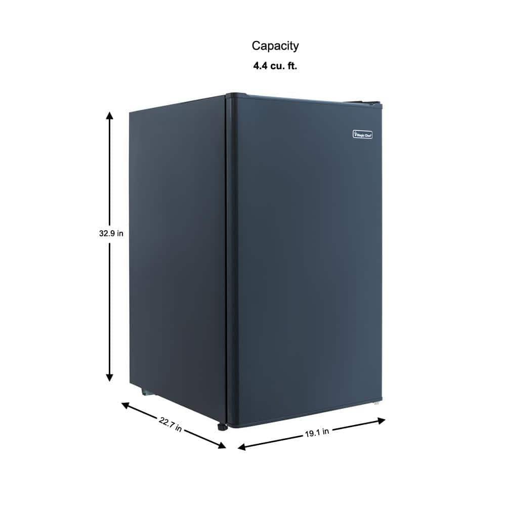 Magic Chef Magic Chef 4.4-cu. ft. Mini Refrigerator with Freezer Compartment