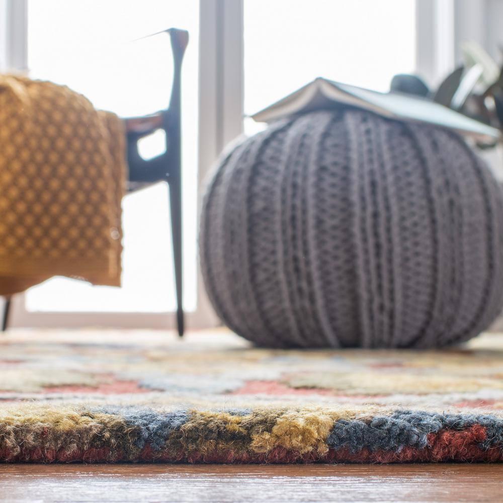 Blossom BLM402 Hand Tufted Area Rug - Red/Multi - 8'x10' - Safavieh.