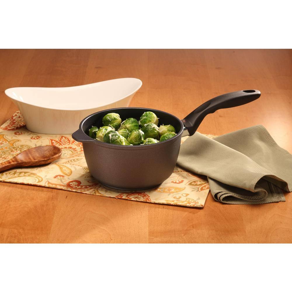 Swiss Diamond 2.2 Quart Saucepan With Lid
