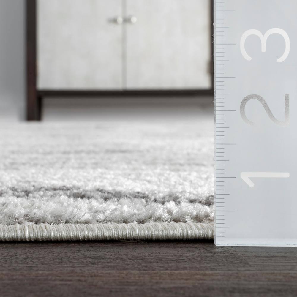 Gray Oval Reversible Stain-Resistant Synthetic Area Rug