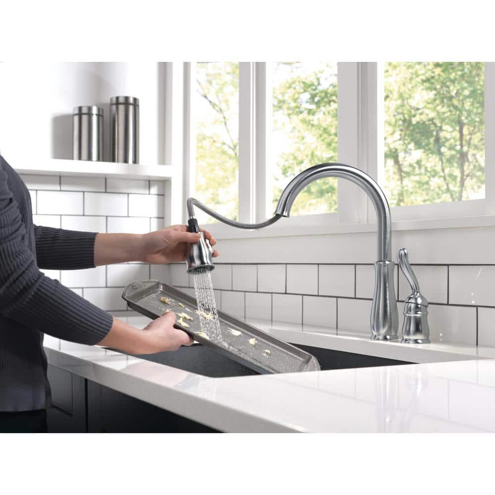 Leland Pull Down Sprayer Kitchen Sink Faucet, Single Handle Kitchen Faucet