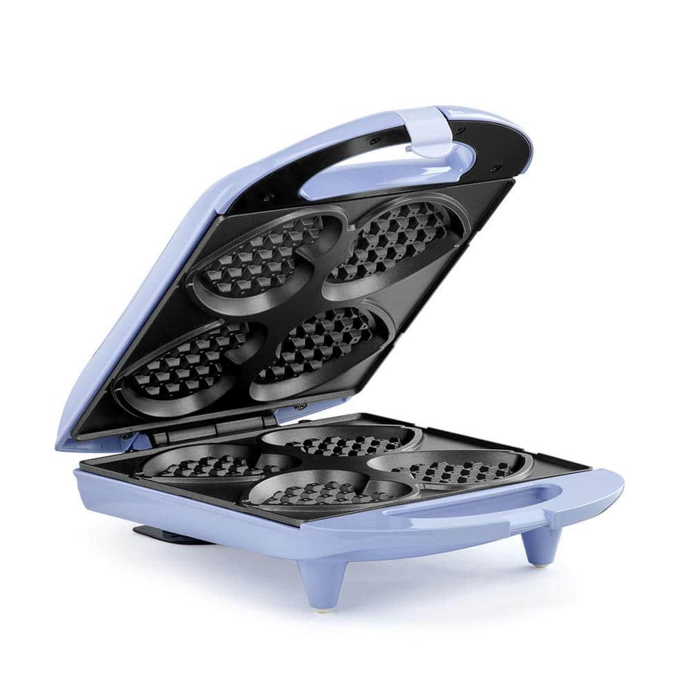 Holstein Housewares Holstein Housewares 4 Section Heart Shaped Waffle Maker