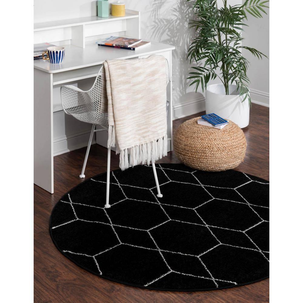 Unique Loom 5' 0 x 5' 0 Trellis Frieze Black Area Rug
