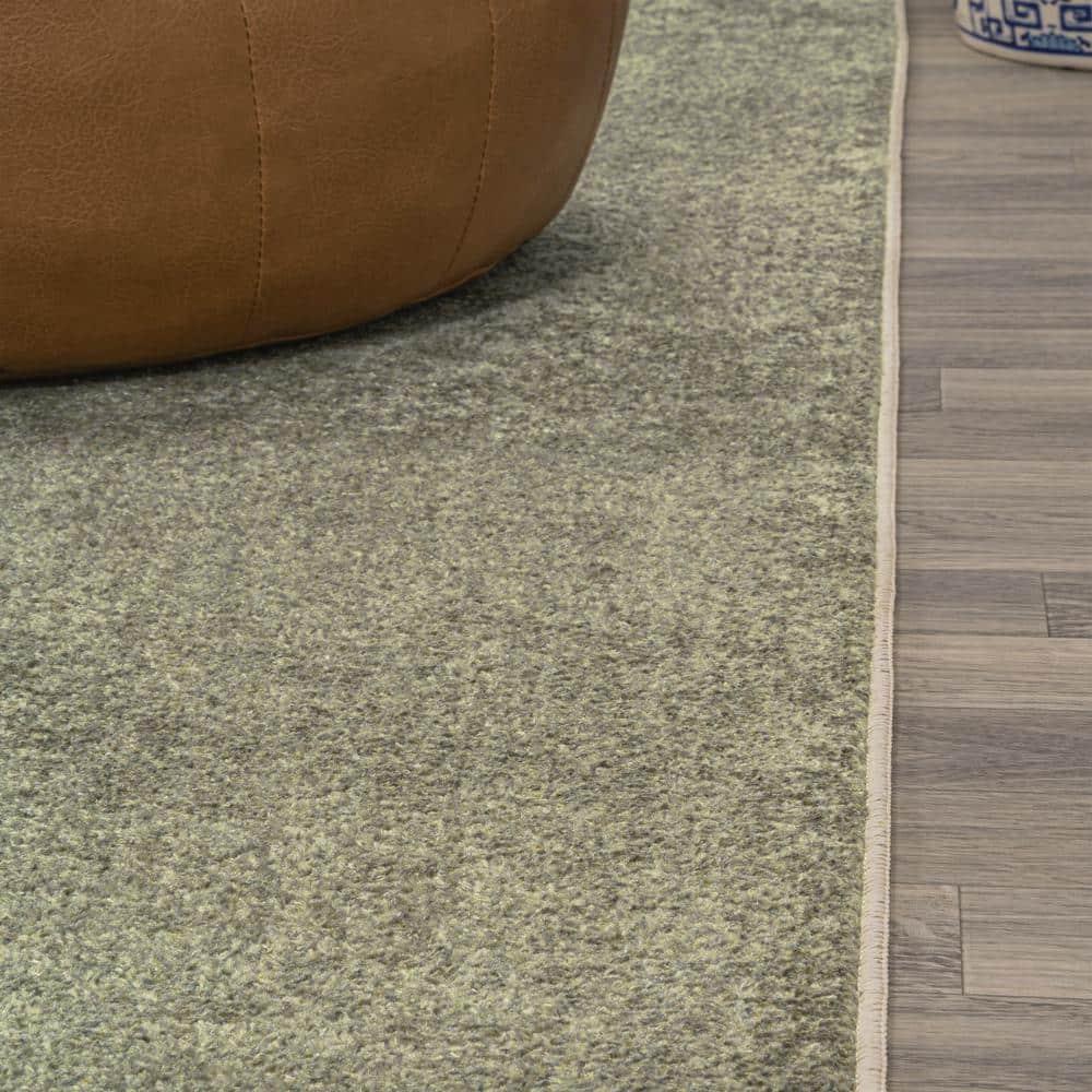 JONATHAN Y Twyla Classic Solid Low-Pile Machine-Washable Sage Green 5 ft. x 8 ft. Area Rug