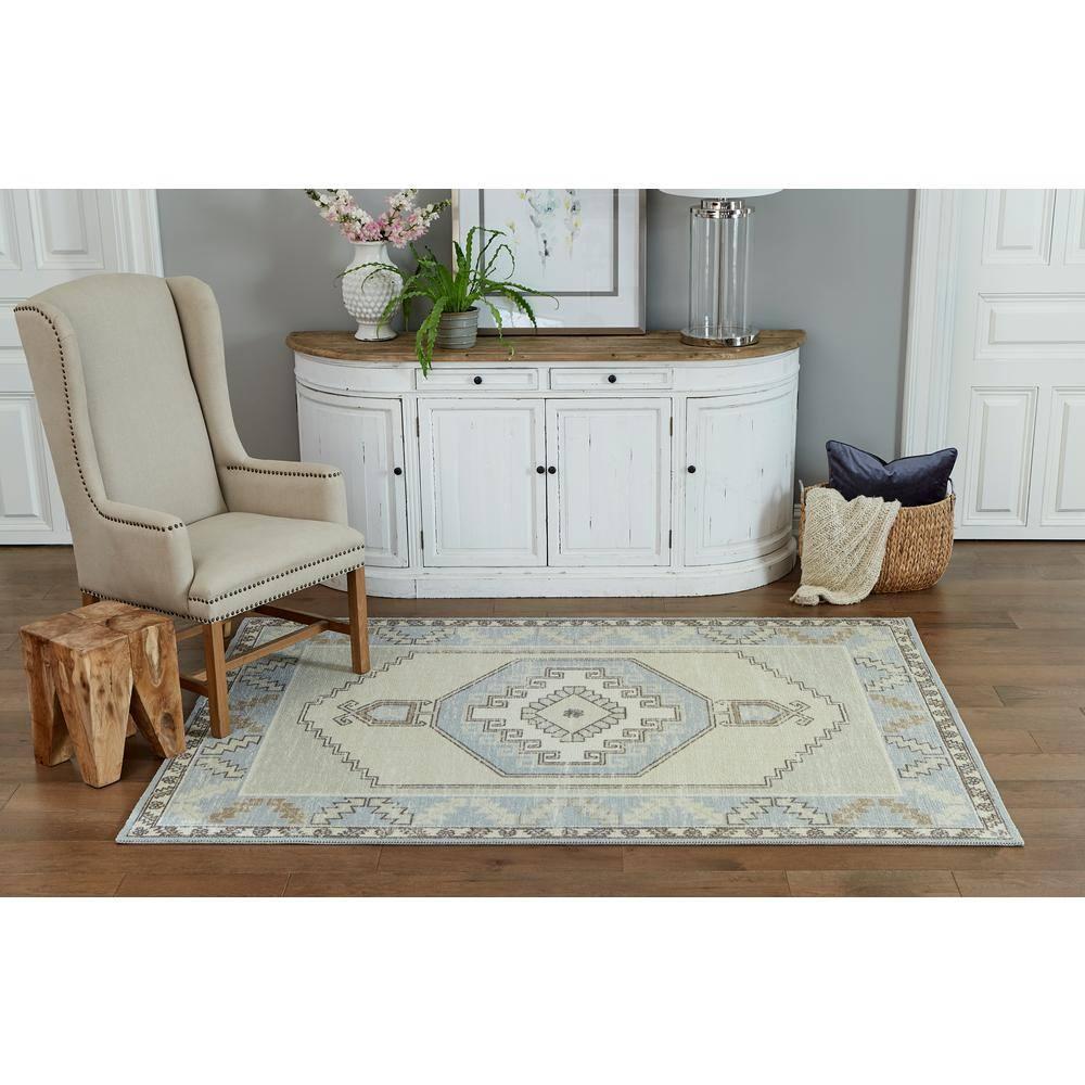3'3"x5' Medallion Loomed Accent Rug Light Blue - Momeni: Traditional Wool & Nylon, Low Pile, Indoor Rectangle Rug