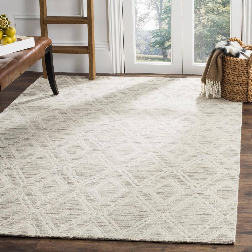 Marbella MRB312 Hand Loomed Indoor Area Rug - Light Brown/Ivory - 8'x10' - Safavieh