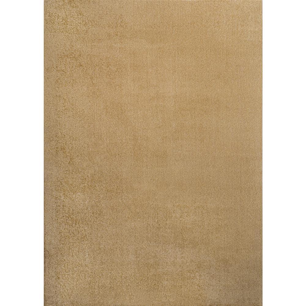 JONATHAN Y Twyla Classic Solid Low-Pile Machine-Washable Yellow 5 ft. x 8 ft. Area Rug