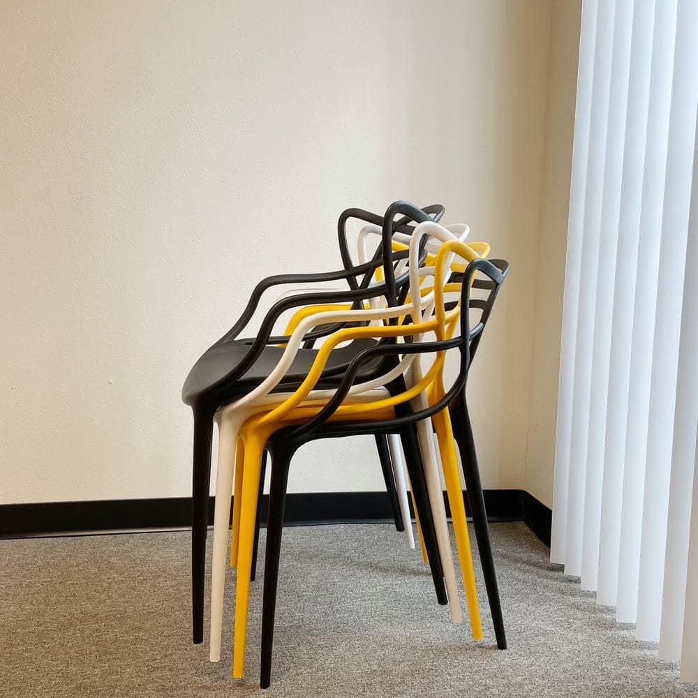 Mod Made MM-PC-006-Yellow Loop Chair - Yellow