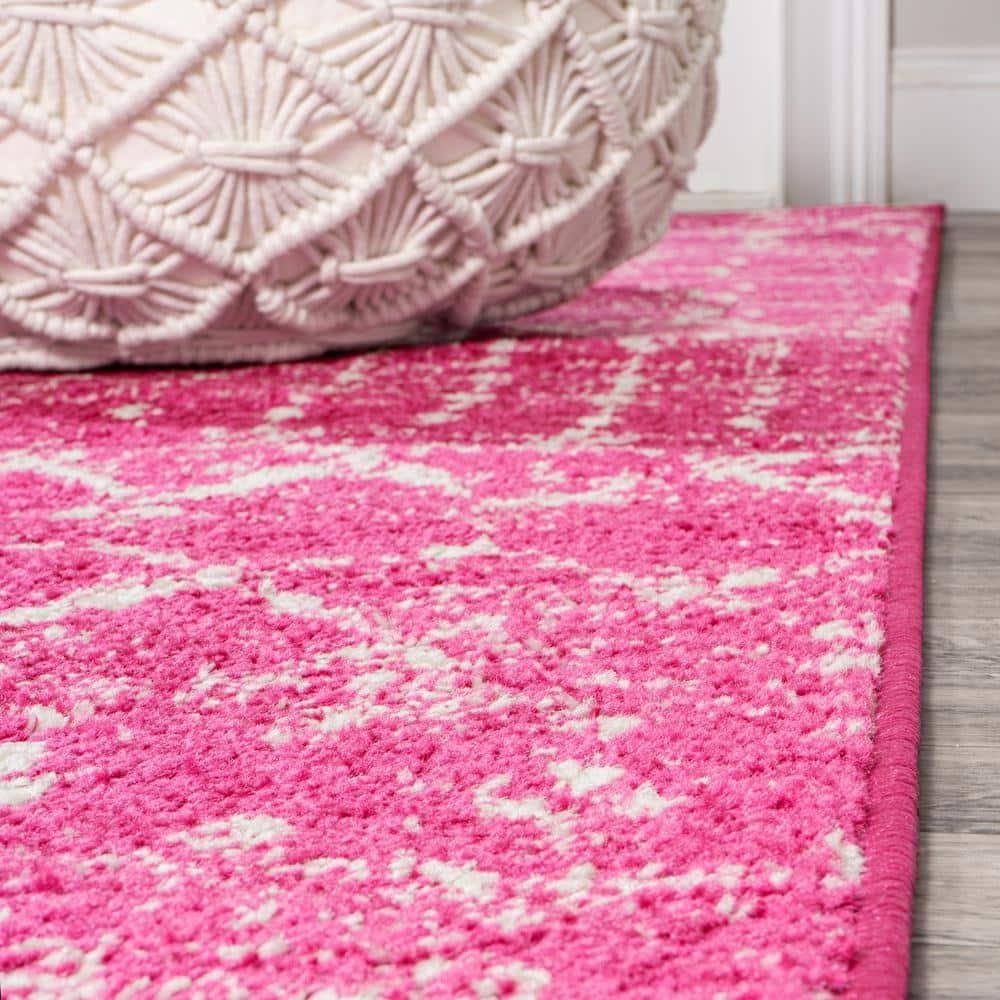 8' x 10' Moroccan HYPE Boho Vintage Diamond Area Rug, Fuchsia/Ivory - JONATHAN Y