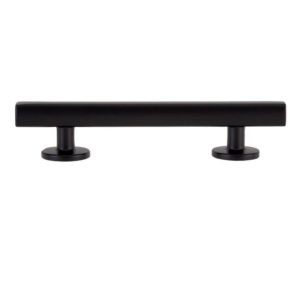 Flynn 3 1/2" Center to Center Bar Pull