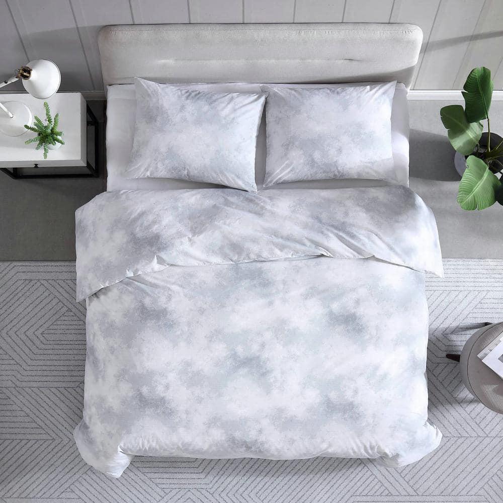 City Scene Gray/White Reversible 2 Piece Duvet Cover Set