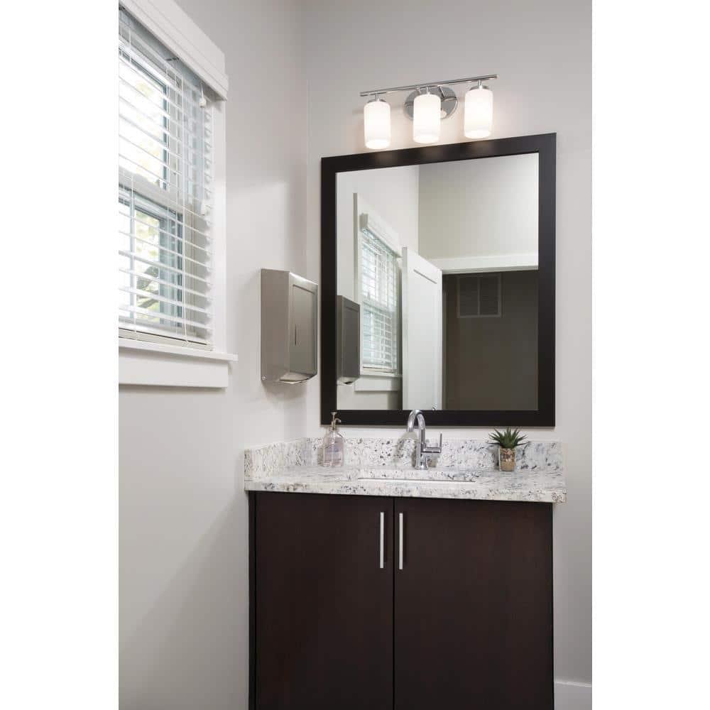 Trinsic Single Hole Bathroom Faucet with Drain Assembly, Single Handle Bathroom Sink Faucet