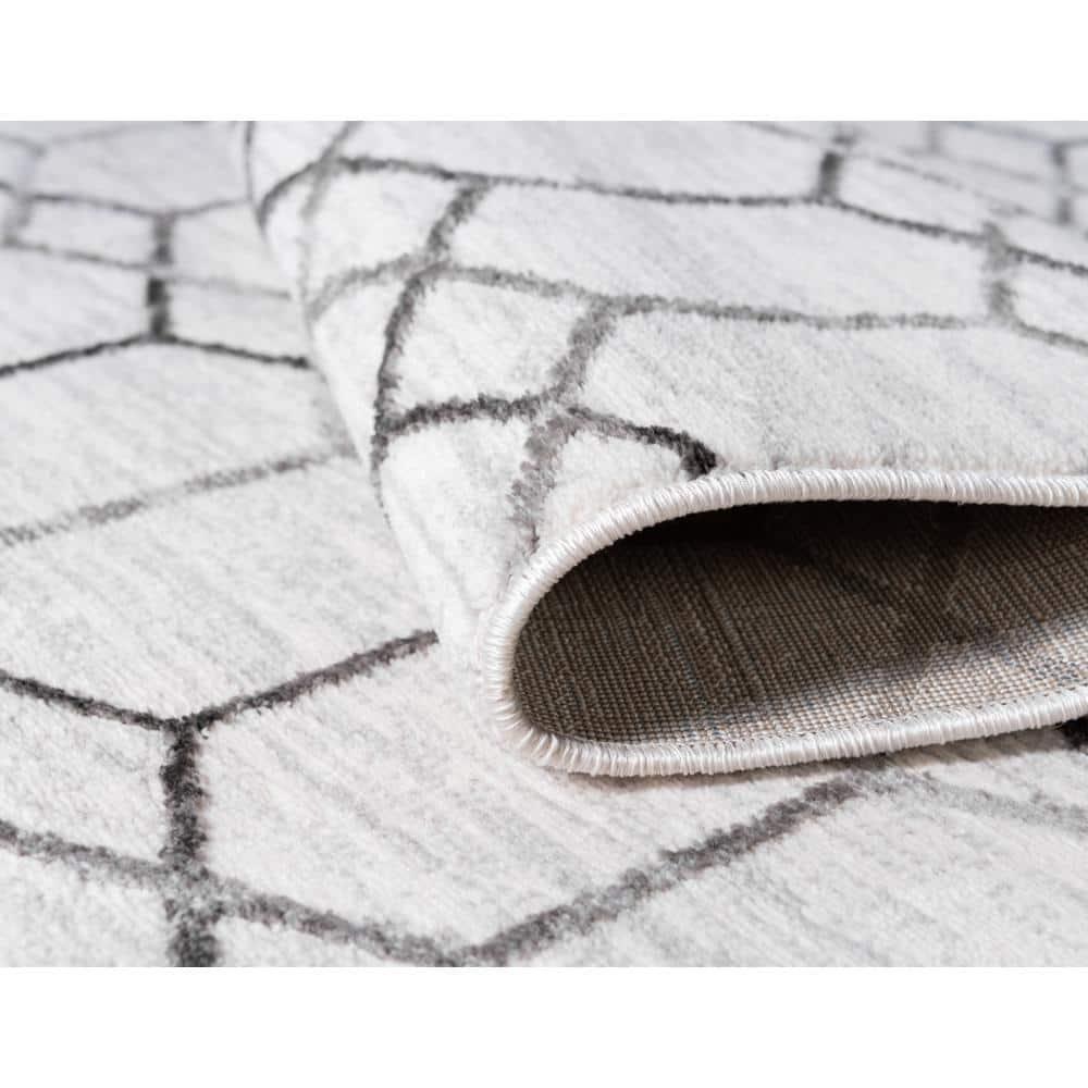 Unique Loom 7' 0 x 10' 0 White Matrix Trellis Tile Area Rug