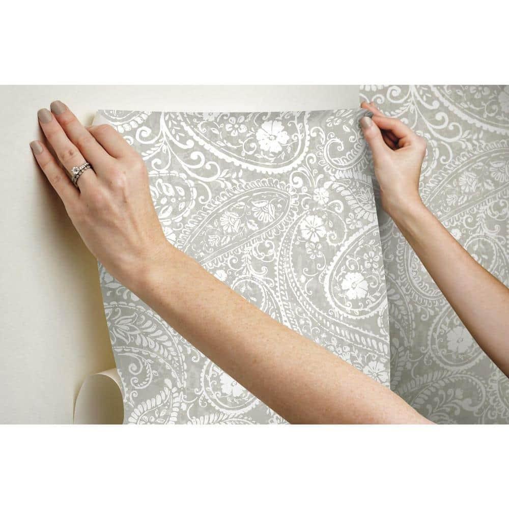 Paisley Prince Peel and Stick Wallpaper