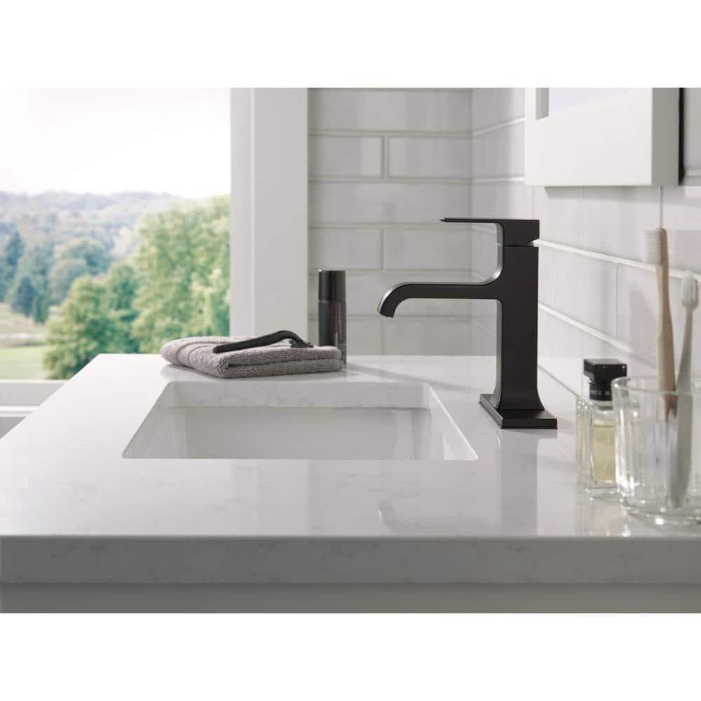 Velum Single Hole Curved Bathroom Faucet with Drain Assembly, Single Handle Bathroom Sink Faucet