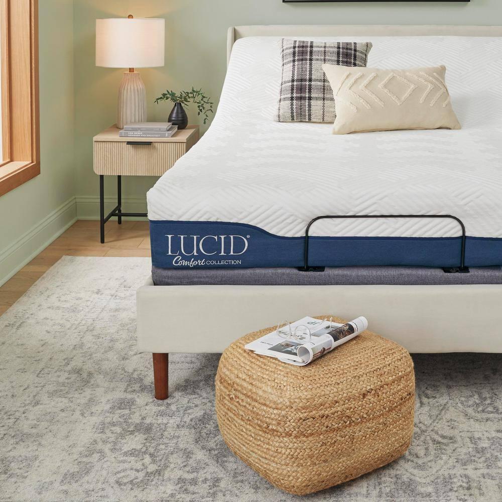 Saracina Home Modern Fluted 1 Drawer Side Table Coastal Oak/Black