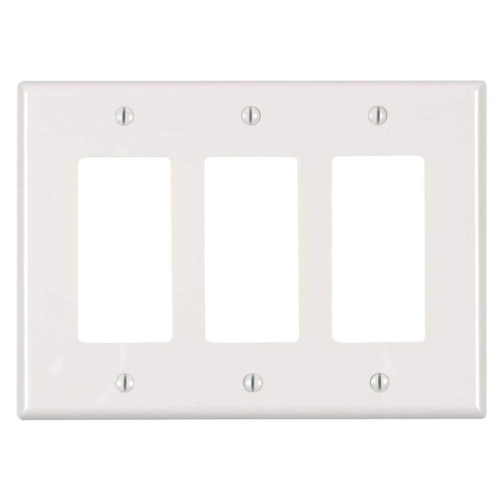 Leviton No Subject 3 - Gang Toggle Light Switch Standard Wall Plate