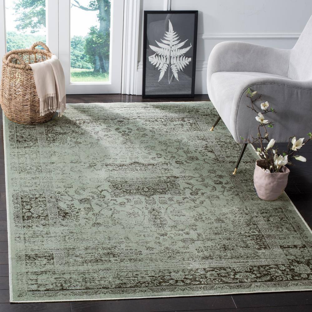 Vintage VTG113 Power Loomed Indoor Skid-Resistant Area Rug - Spruce - 4'x5'7" - Safavieh