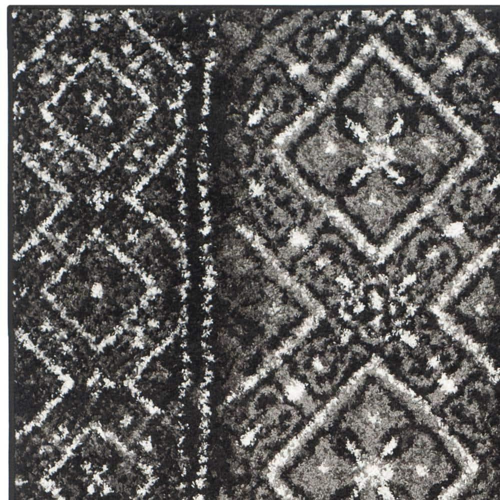Adirondack ADR111 Machine Made Indoor Area Rug - Black/Silver - 6'x9' - Safavieh