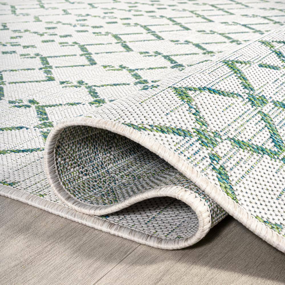 5' Round Ourika Moroccan Geometric Textured Weave Indoor/Outdoor Area Rug, Green/Ivory - JONATHAN Y