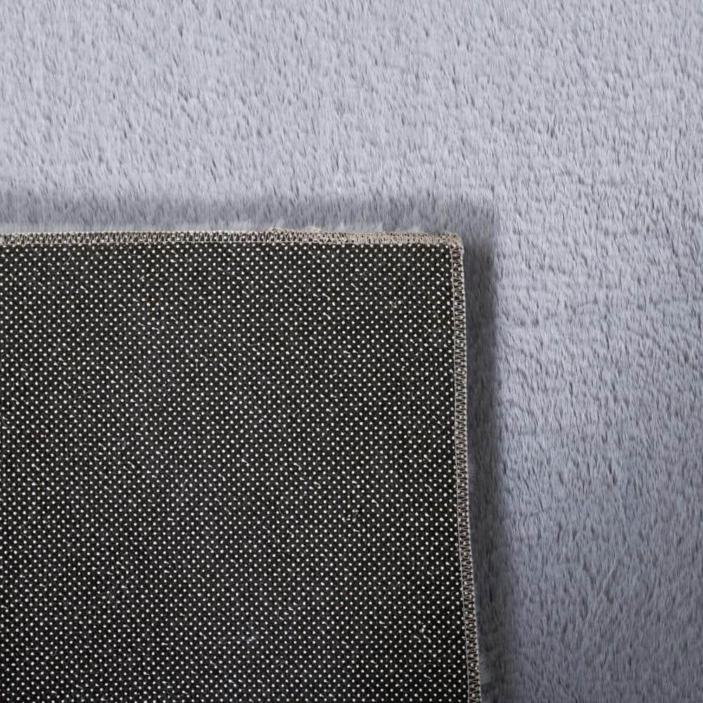 Faux Rabbit Fur FRF500 Power Loomed Machine Washable Indoor Area Rug - Light Grey - 6'x9' - Safavieh
